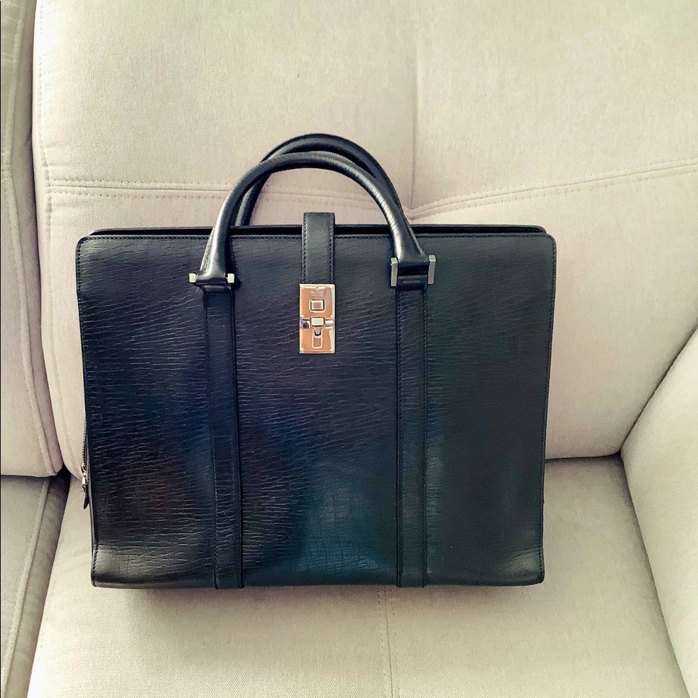 Unisex authentic GUCCI business bag -large ❤️💙